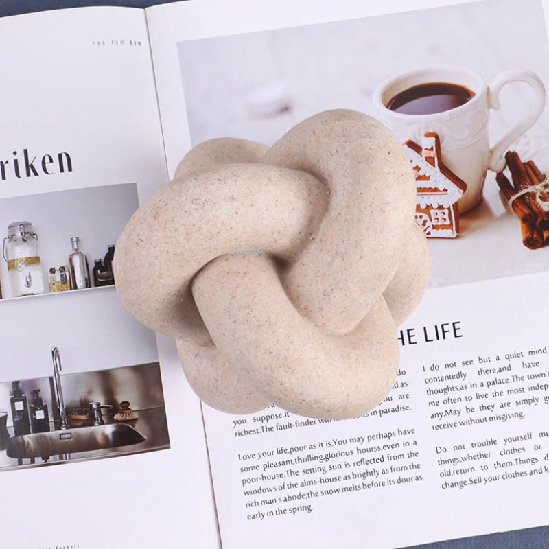 Geometric Ring Buckle Ornament  Living Room Study Sandstone Resin Art 3-chain Pine Knot Chain Decor Bohemian Table Fireplace