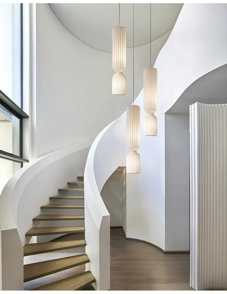 Floor Lamp: Sculptural Fluted Design in White - Modern Statement Lighting