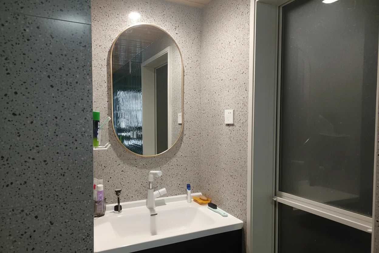 Oval Bathroom Mirror - Wall-Mounted - Black or Gold Metal Frame