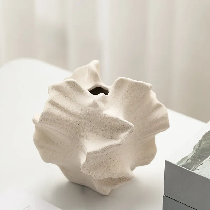 Ceramic Vase - Geometric Wavy Petal Shape Flower Vase